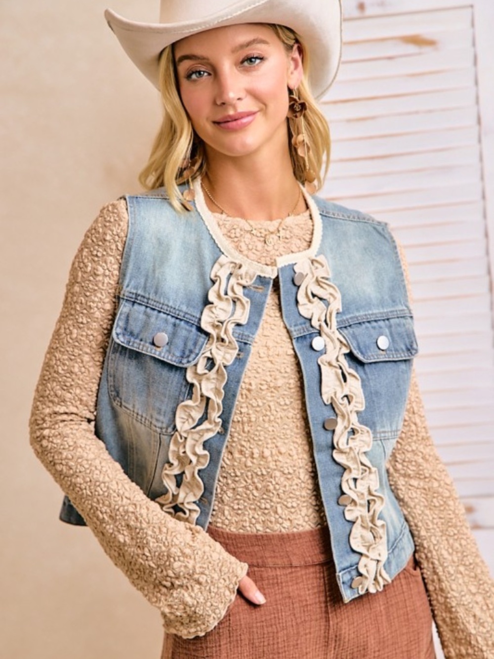 BiBi Washed Denim Ruffle Layering Vest - Picture 6 of 6
